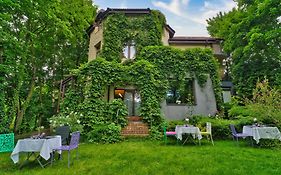 Relax In Style Boutique Hotel (Adults Only)